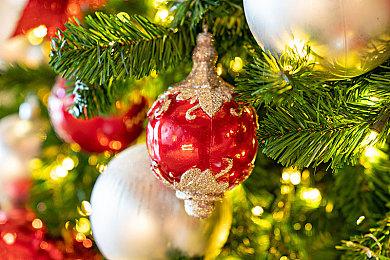 KK官方对战平台知名主播秋日领衔主播天团，激斗角逐斗将巅峰擂台赛！